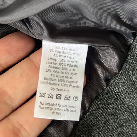 ✨Plaid Jacket✨ - Picture 7 of 7